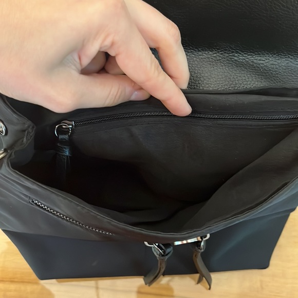 Botkier backpack - Picture 3 of 4